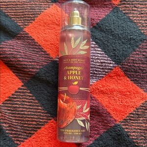 Bath & Body Works Champagne Apple & Honey Mist Brand new never used